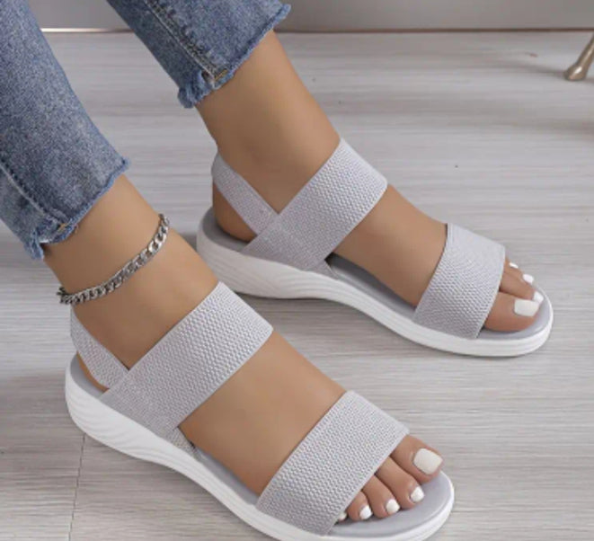 👡👑😍Sandalias en Tendencia, Precios que Enamoran 👡👑😍 Sobrias, elegantes y versátiles. ✨🕶️
