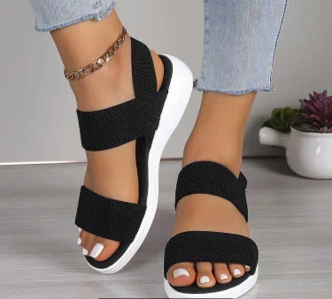 👡👑😍Sandalias en Tendencia, Precios que Enamoran 👡👑😍 Sobrias, elegantes y versátiles. ✨🕶️