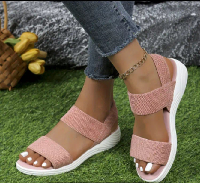 👡👑😍Sandalias en Tendencia, Precios que Enamoran 👡👑😍 Sobrias, elegantes y versátiles. ✨🕶️
