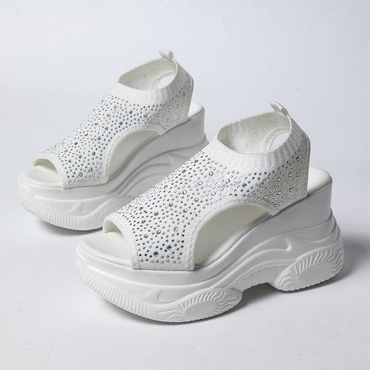 SANDALIAS DE CUÑA GLAMSTEP - COMODIDAD, ELEGANCIA Y ALTURA EN CADA PASO